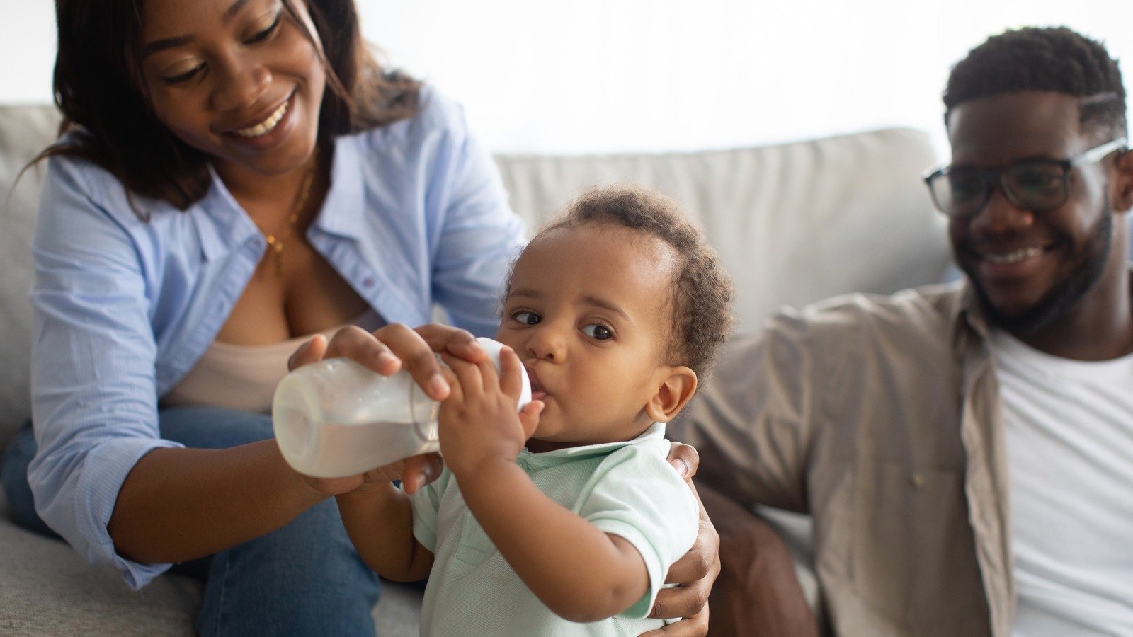 When To Give Your Baby Pedialyte For Dehydration - Health Digest