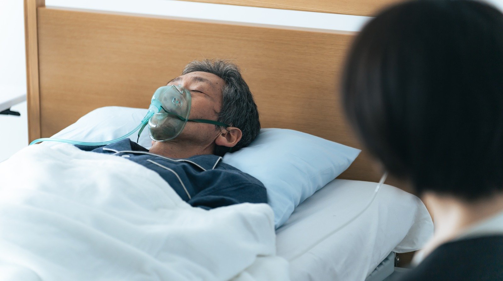 What Being In A Coma Really Feels Like - Health Digest